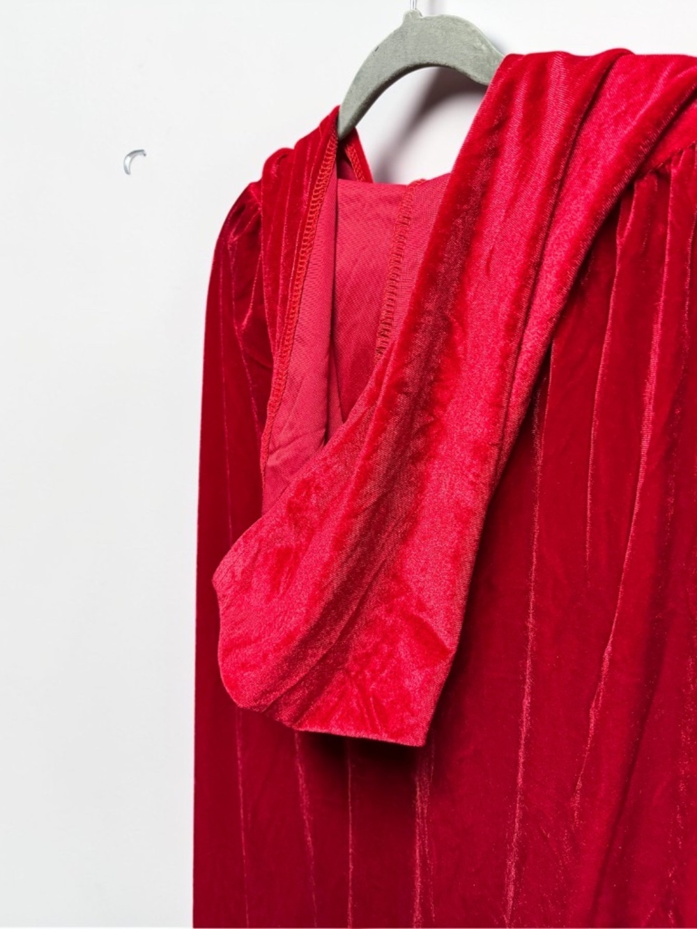 Red Velvet Hooded Cape Cloak XL Unisex Vampire Witch Costume Gothic Halloween - Picture 7 of 9